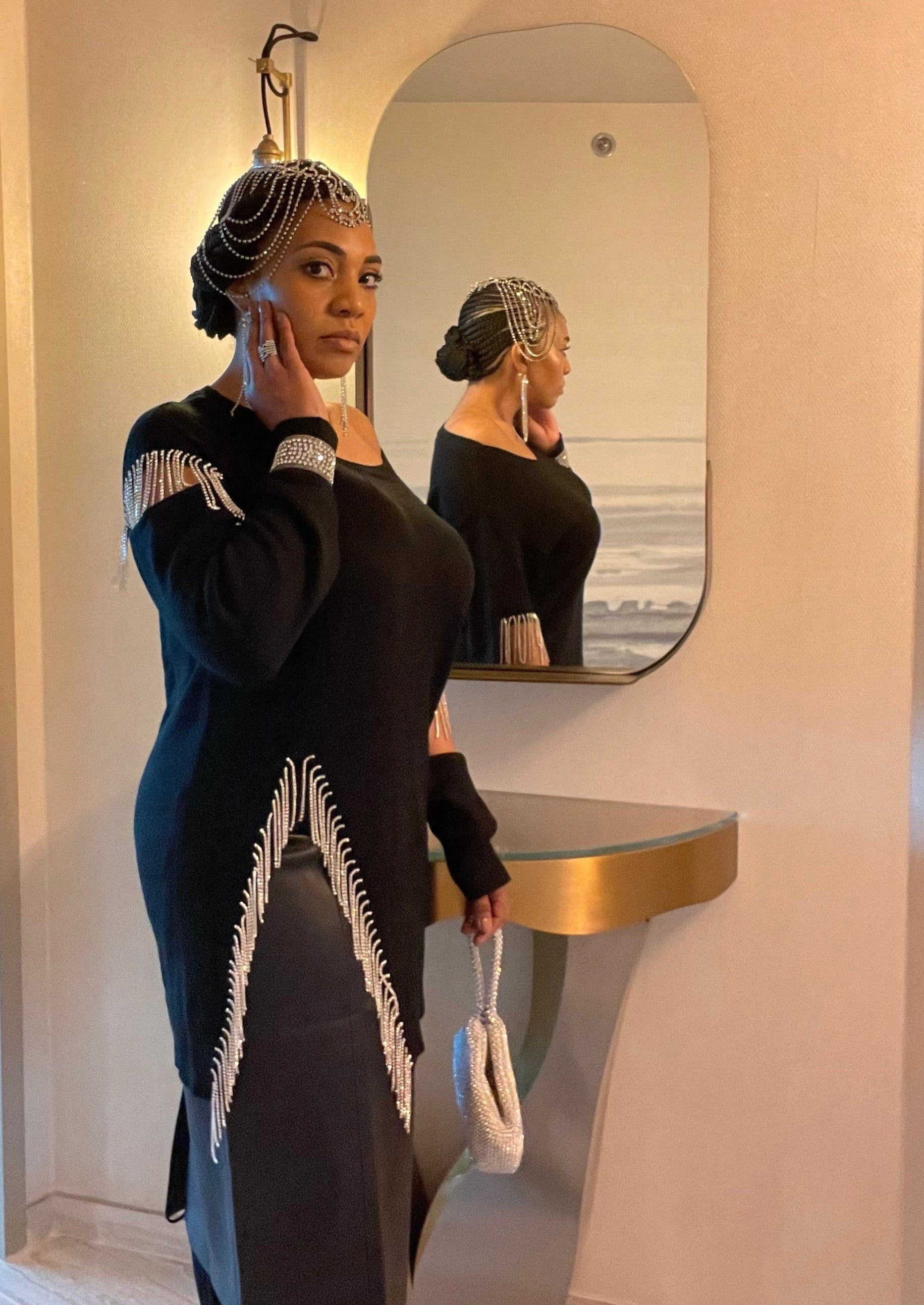 CHANDELIER Sweater - Modest Vybez Boutique