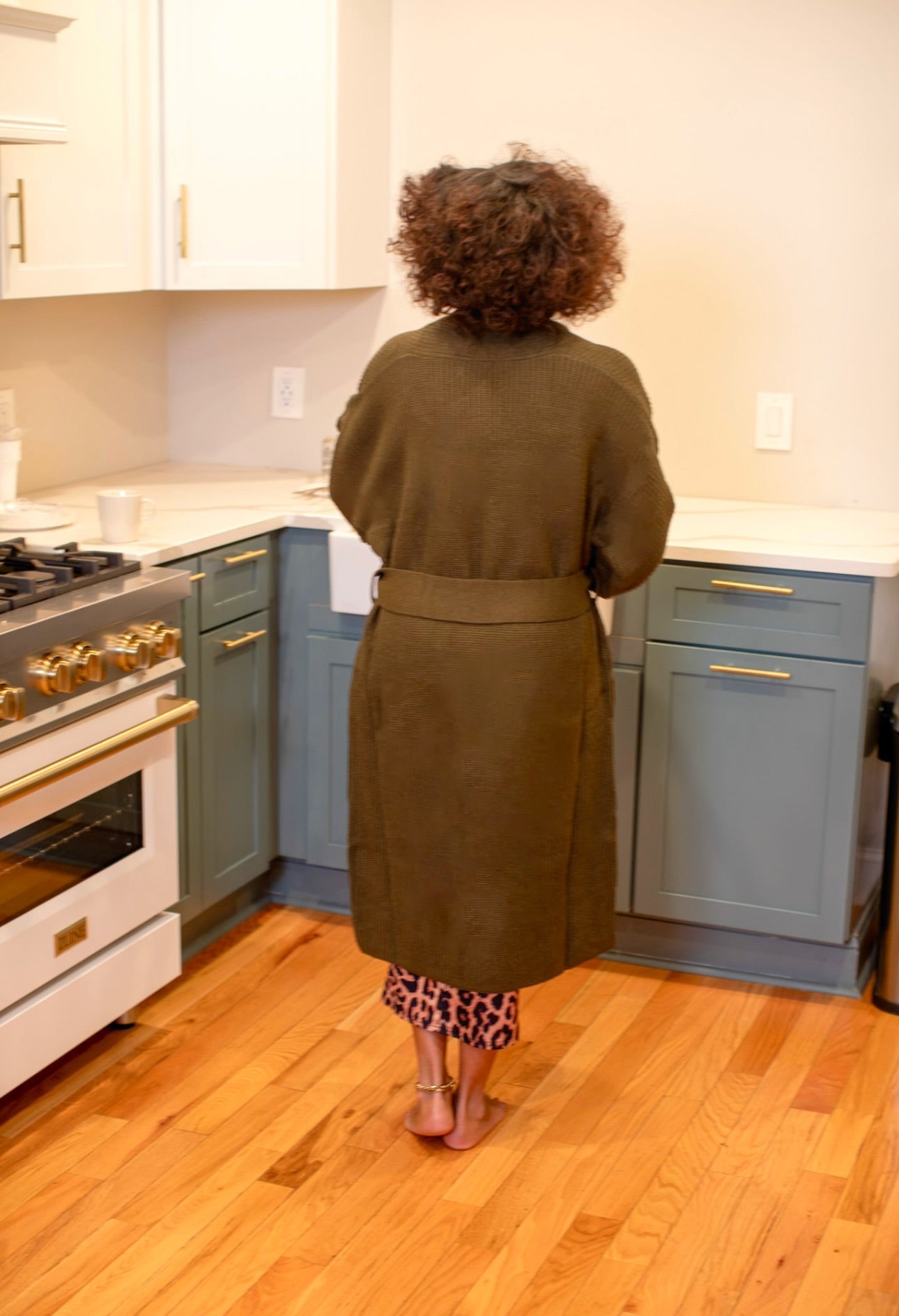 COZY WRAP CARDIGAN-Olive