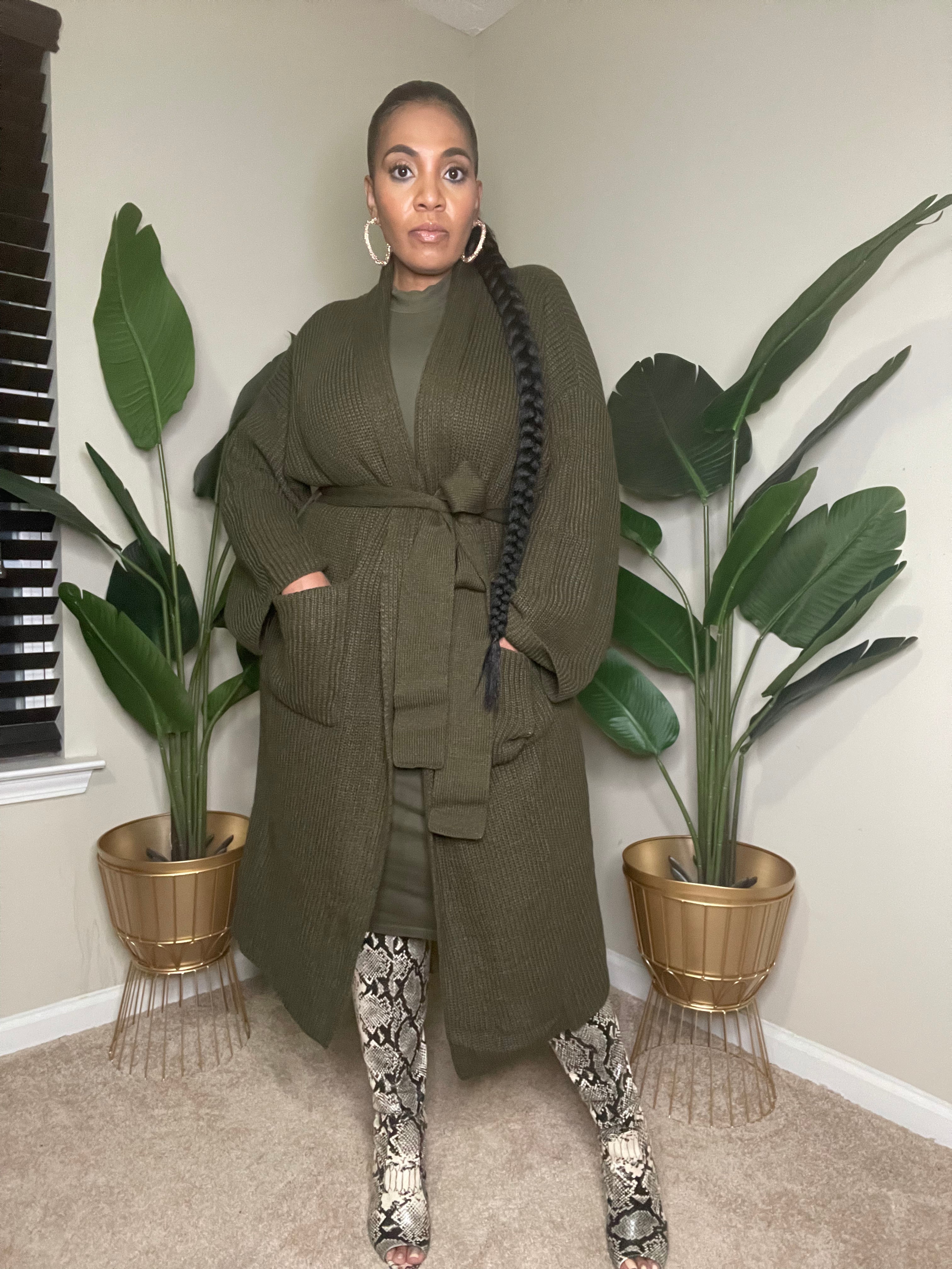 OVERSIZED SWEATER CARDIGAN-Olive